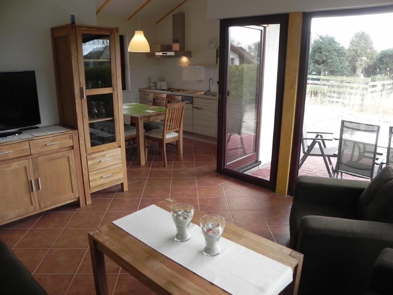 M1 Ferienhaus Mit Garten, Terrasse Und Carport Butjadingen Εξωτερικό φωτογραφία
