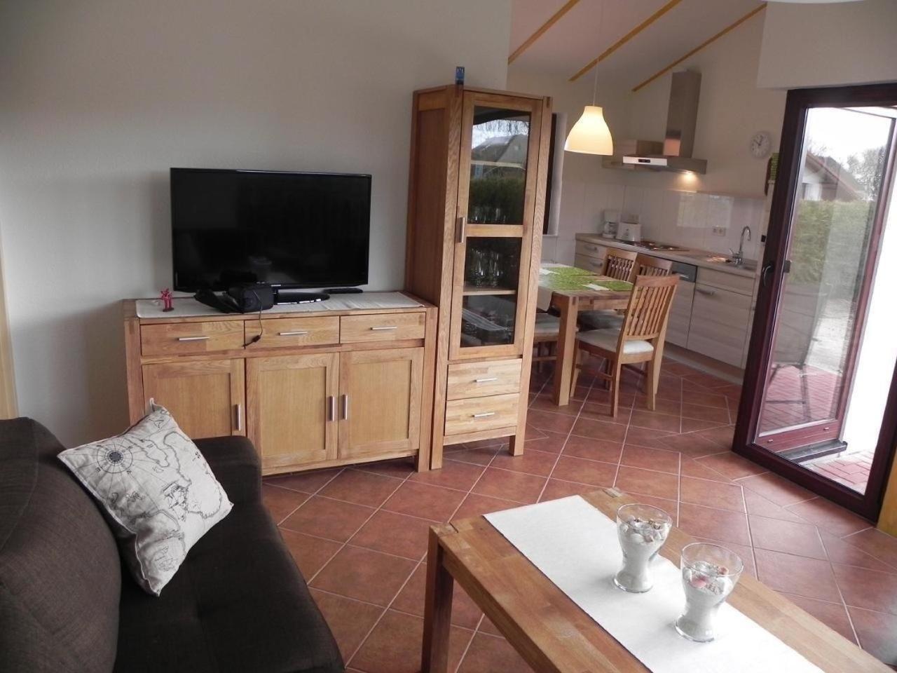M1 Ferienhaus Mit Garten, Terrasse Und Carport Butjadingen Εξωτερικό φωτογραφία